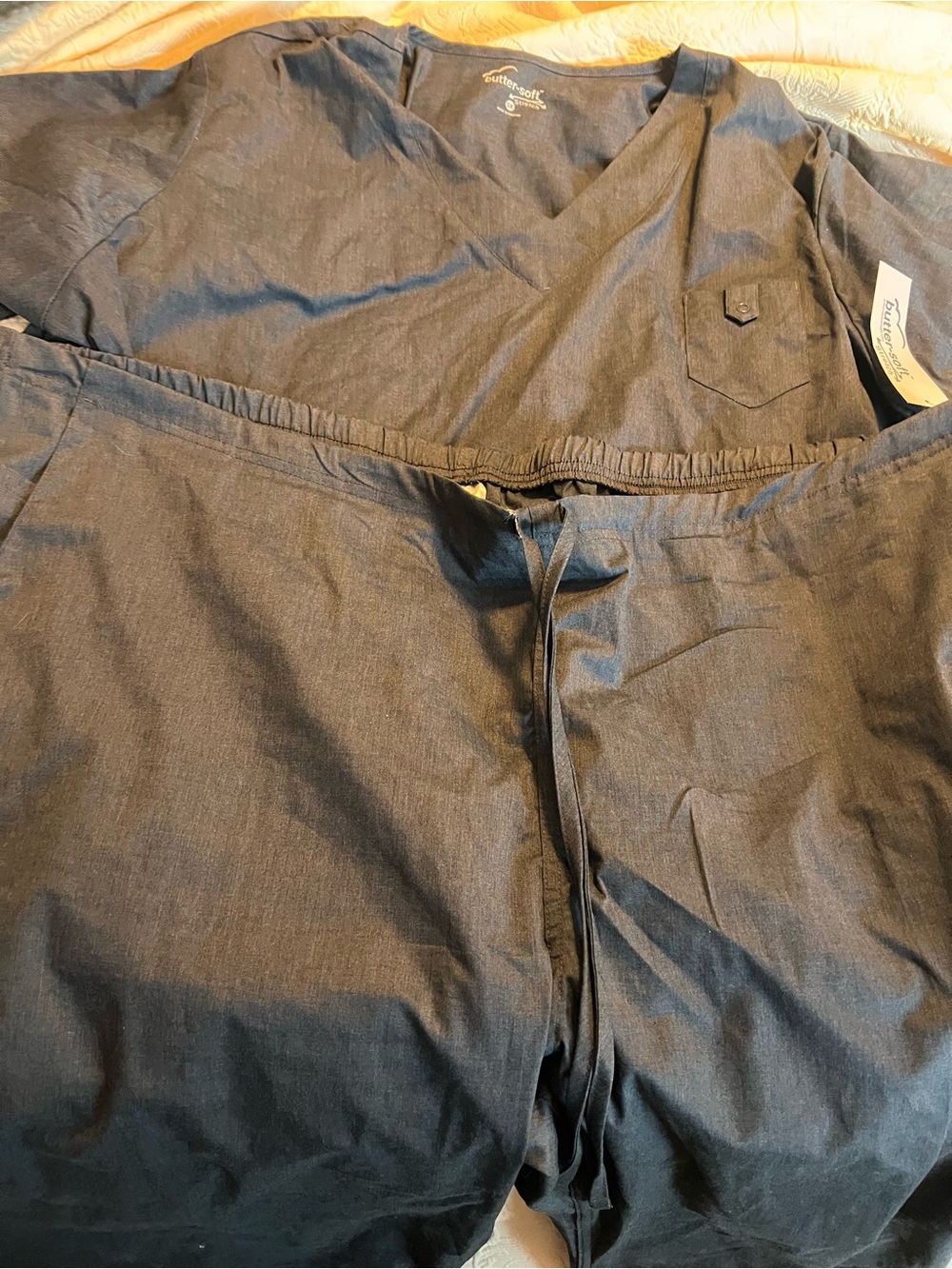 NWT butter soft scrubs. Top and bottom - Picture 6 of 7